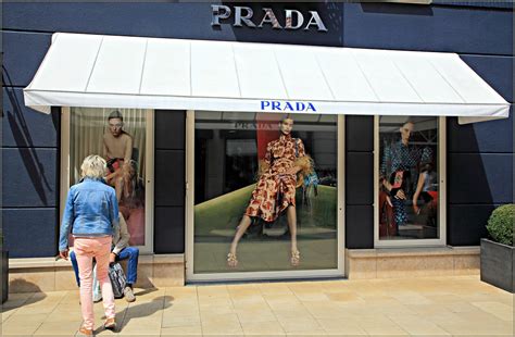 prada roermond prijs|Prada .